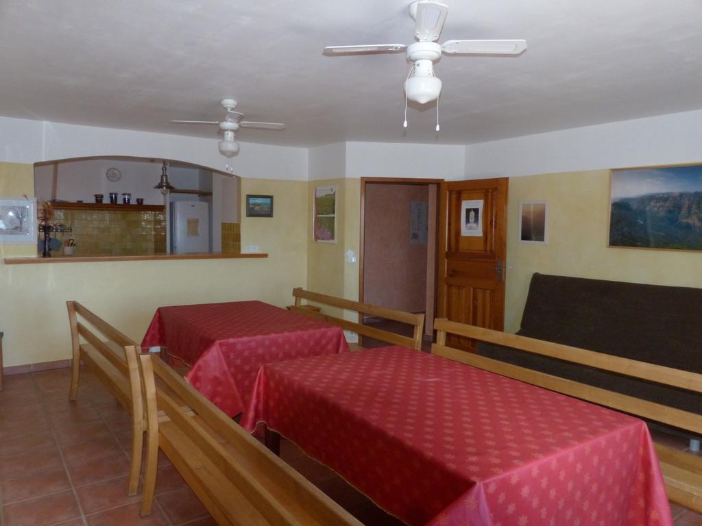 La Ferme Du Petit Segries Bed And Breakfast Moustiers-Sainte-Marie Ngoại thất bức ảnh