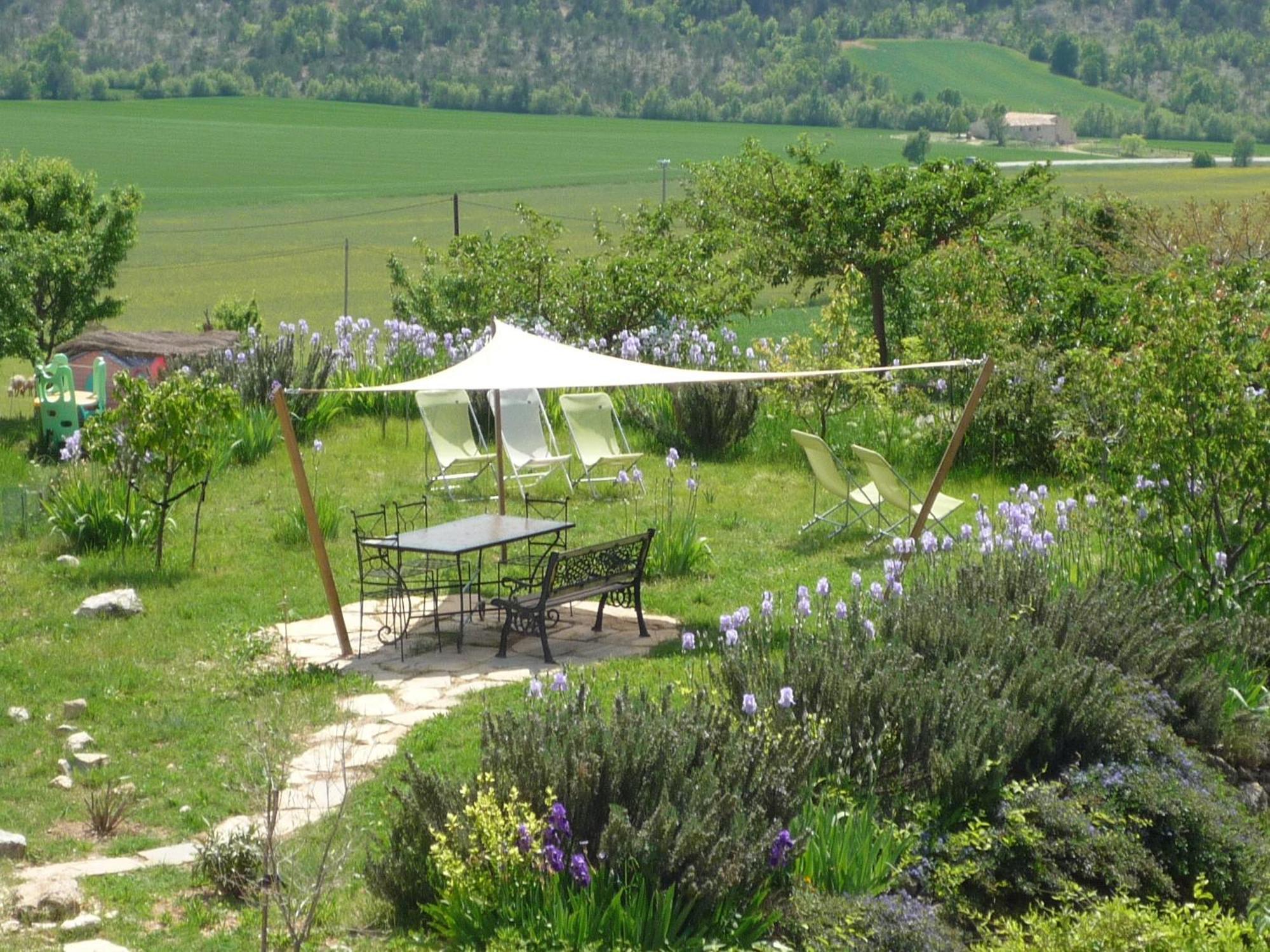 La Ferme Du Petit Segries Bed And Breakfast Moustiers-Sainte-Marie Ngoại thất bức ảnh