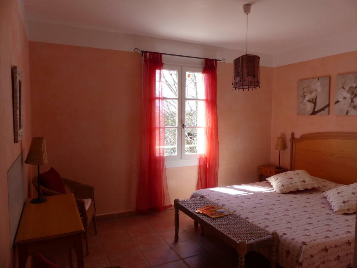 La Ferme Du Petit Segries Bed And Breakfast Moustiers-Sainte-Marie Ngoại thất bức ảnh